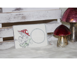 Stickserie ITH - MugRugs Pilz Fräulein